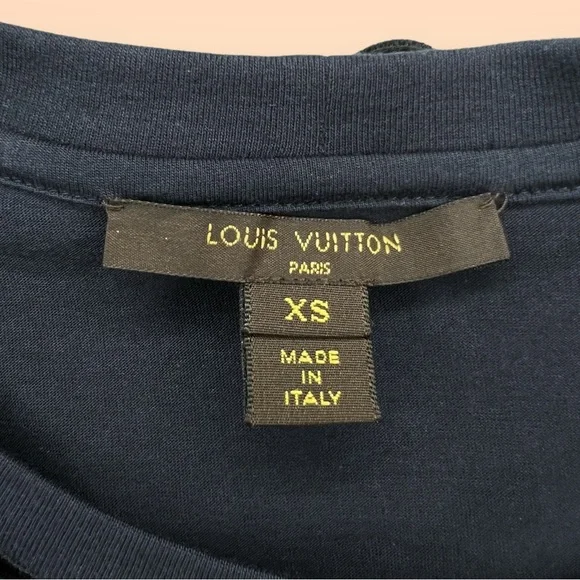 AUTHENTIC Louis Vuitton Embellished Neckline Women’s Navy T Shirt - Extra Small - Picture 6 of 6